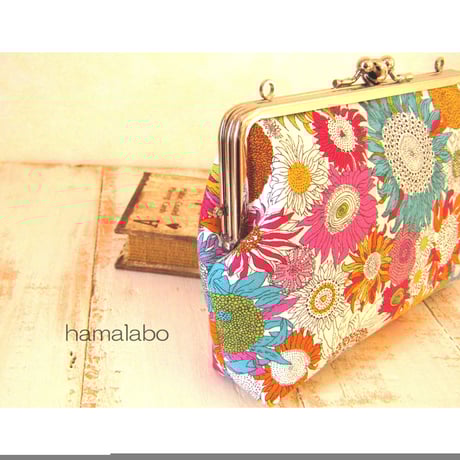 【KT-2030】仕切りがま口のシンプルポーチの型紙＆レシピ【19cm/三枚口用】