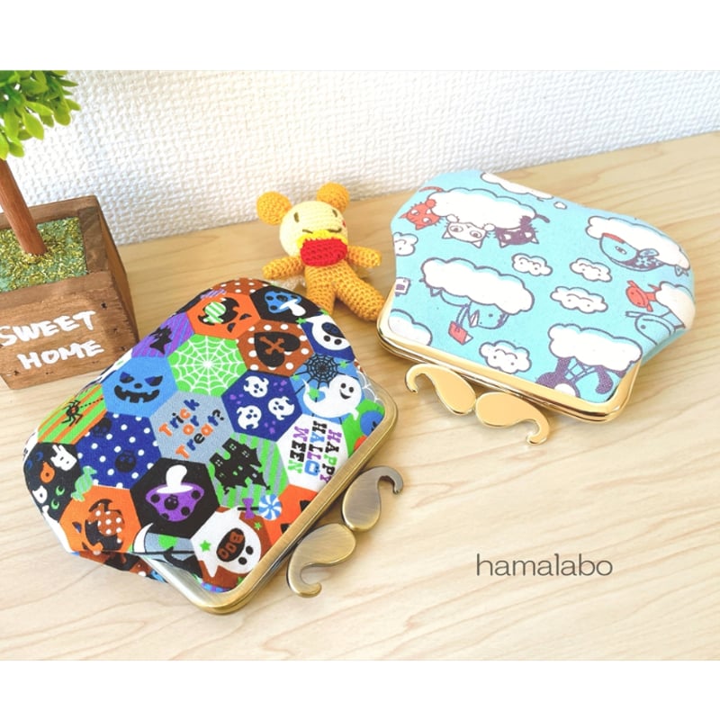 あろまるページ❤ ペタンコポーチ グレージュ色 小物の収納にぴったり