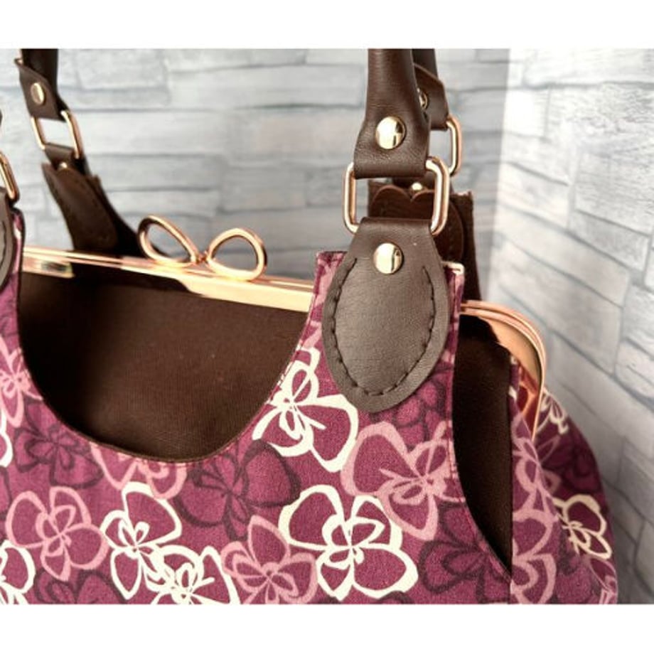 61510c19603feb663af8ee3e