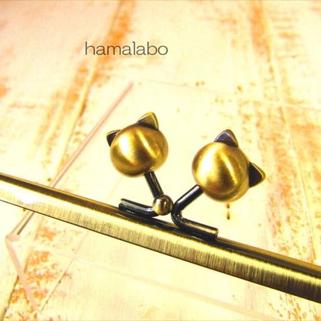 【HA-2169】15cm/角型(ネコ玉×アンティークゴールド)・カン付き