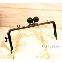非売品の蔵出し販売！【HA-1815】ネコカン口金/(木玉×横ネコカン)/18cm角型(ブラック)・カン付き