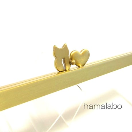 【HA-2007】ハート猫(ネコラブ)の口金 19cm浮き足(アンティークゴールド)