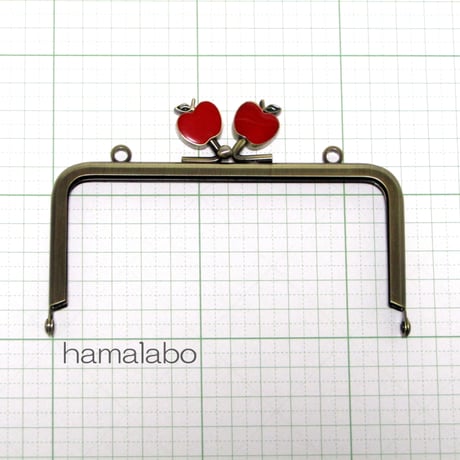 【HA-396】12cm/角型(赤リンゴ×アンティークゴールド)・カン付き