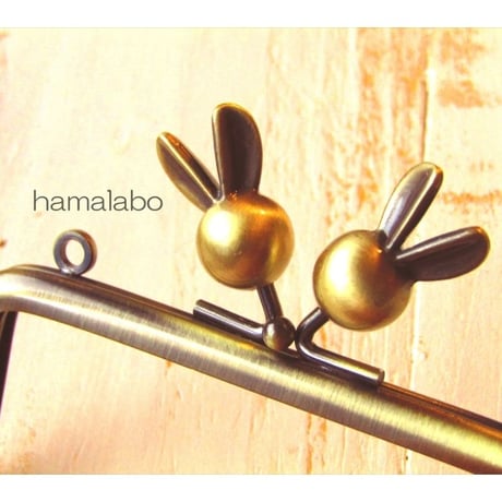 【HA-1698】10cm/角型(ウサギ玉)・アンティークゴールド・カン付き