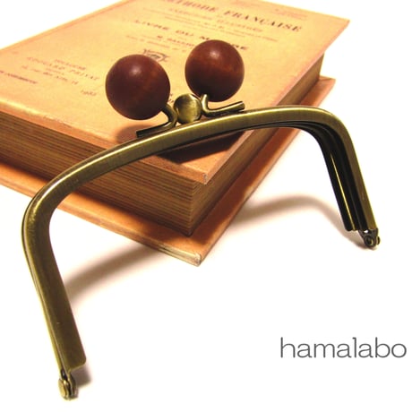 【HA-146】三枚口(二口口金)12cm/(茶色の木玉×アンティークゴールド)