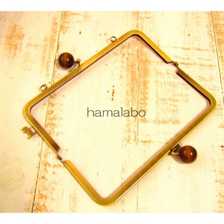 非売品の蔵出し販売！【HA-1816】ネコカン口金/(木玉×横ネコカン)/18cm角型(アンティークゴールド)・カン付き