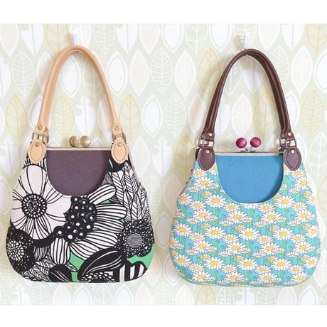 【HA-461】18cm角型の口金(トランプ×アンティークゴールド)・カン付き