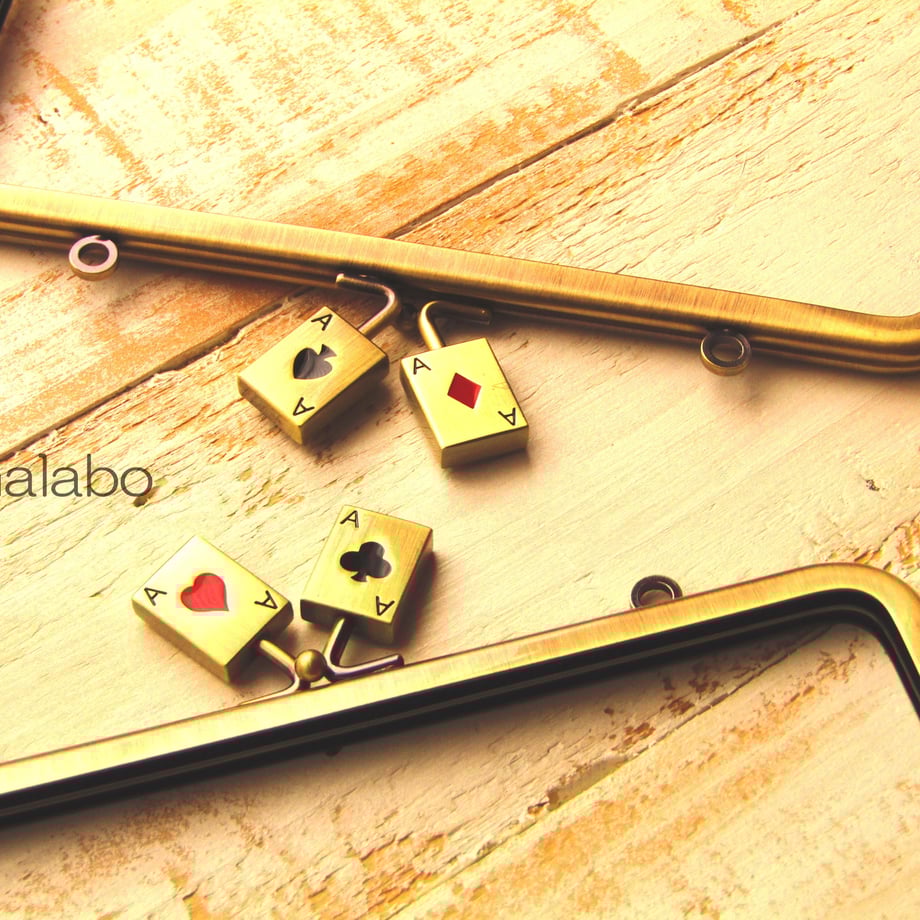 58818e709821cccb47007a9a