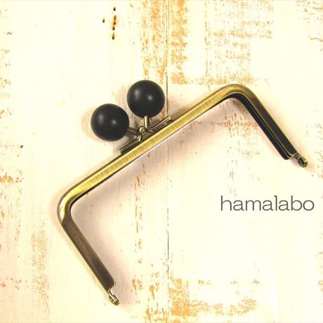 【HA-1940】12cm/角型(ちょっと大きな黒色の木玉×アンティーク)