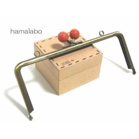 【HA-1213】18cm/角型(赤玉×アンティークゴールド)・カン付き