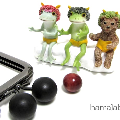 (復活販売)【HA-132】<横ひねり>18cm/角型の口金(ちょっと大きな黒色の木玉×ブラック)・カン付き