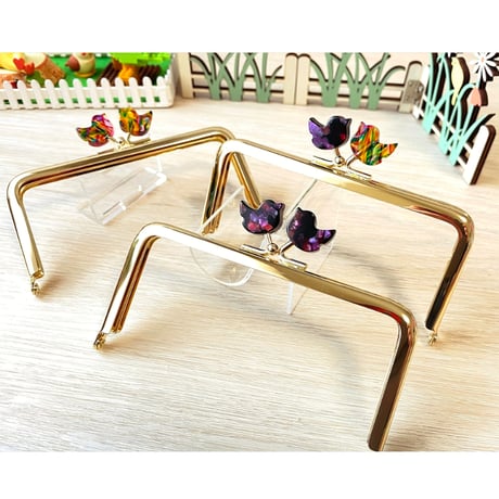 在庫調整で今だけ30％引き！【HA-b1122】12cm角型口金/コトリ型(レトロ模様)/ゴールド