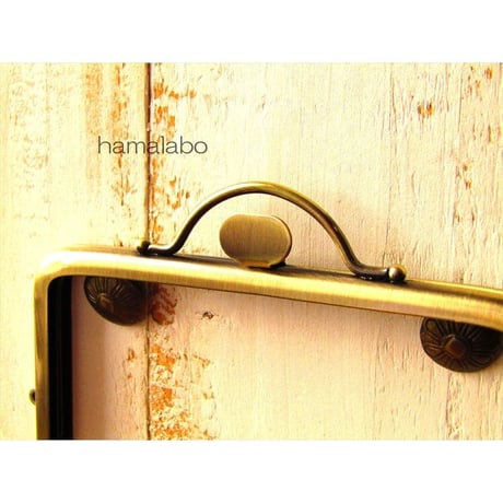 【HA-1573】持ち手付きの押し口金12cm/角型(アンティークゴールド)