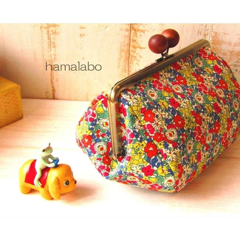 KT-2052】がま口たっぷり化粧(コスメ)ポーチの型紙＆レシピ【18cm/角型