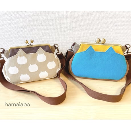 【HA-1375】18cm/角型(スマイル君ゴールド×ゴールド)・カン付き