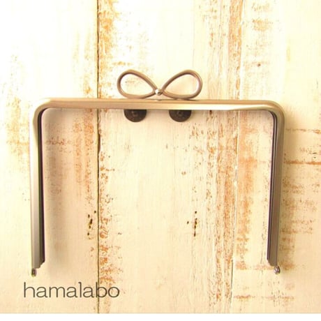 (完売御礼！)がま口の日セール！廃盤大特価セール！ 【HA-b1127】17.7cm角型口金/(新リボン×ソフトシルバー)