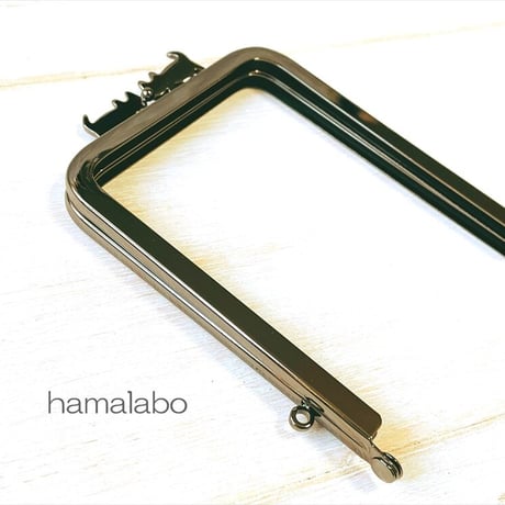 【HA-2038】ぽっちゃりネコ太の口金 7.5cm角型/足長タイプ (ブラック)