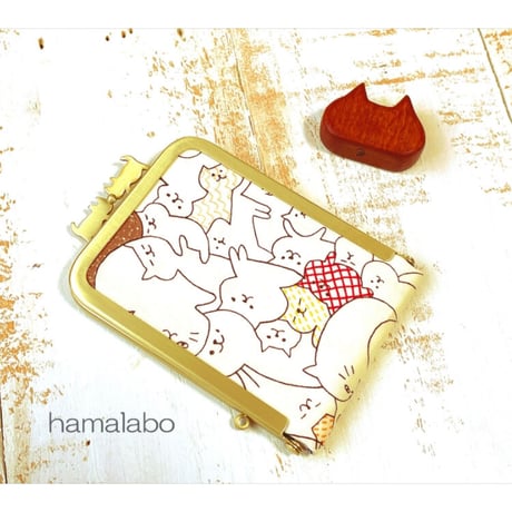 【HA-2038】ぽっちゃりネコ太の口金 7.5cm角型/足長タイプ (ブラック)