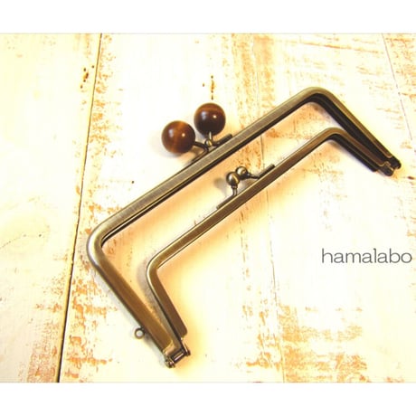 【HA-2086】親子口金18cm(ちょっと大きな茶色の木玉×アンティークゴールド)