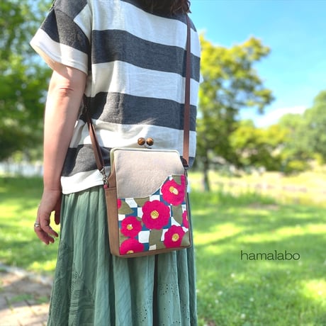 がま口の日セール！大特価！【HA-1754】18cm/角型(大きな肉球)/アンティークゴールド