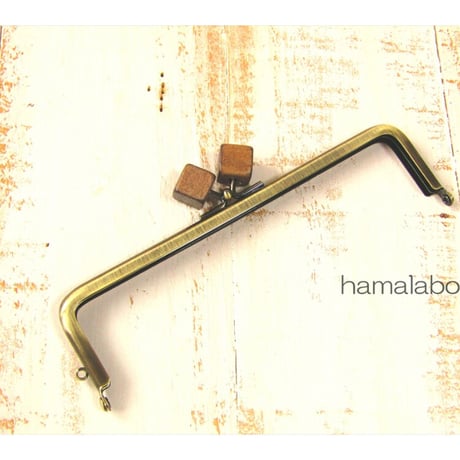 【HA-2019】16.5cm木玉/角型(茶色の木キューブ×アンティークゴールド)