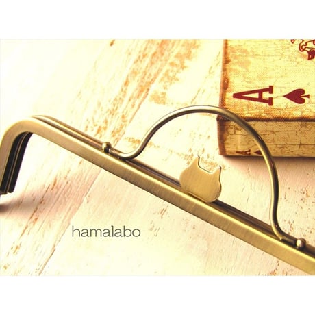 【HA-1627】ネコ型タイプ！持ち手付きの押し口金16.5cm/角型(アンティークゴールド)