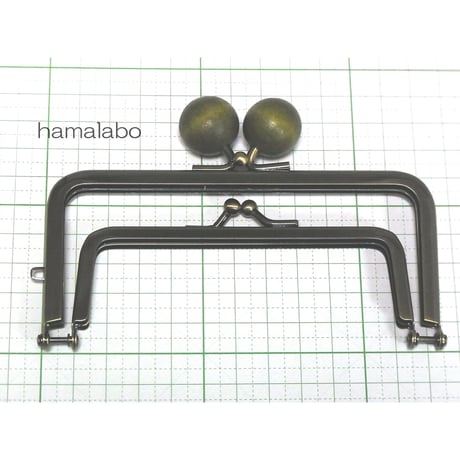 【HA-1230】親子口金 12cm(ちょっと大きな抹茶色の木玉×アンティークゴールド)