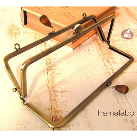 【HA-1440】三枚口(二口口金)19cm/(茶色の木オーバル×アンティークゴールド)・カン付き