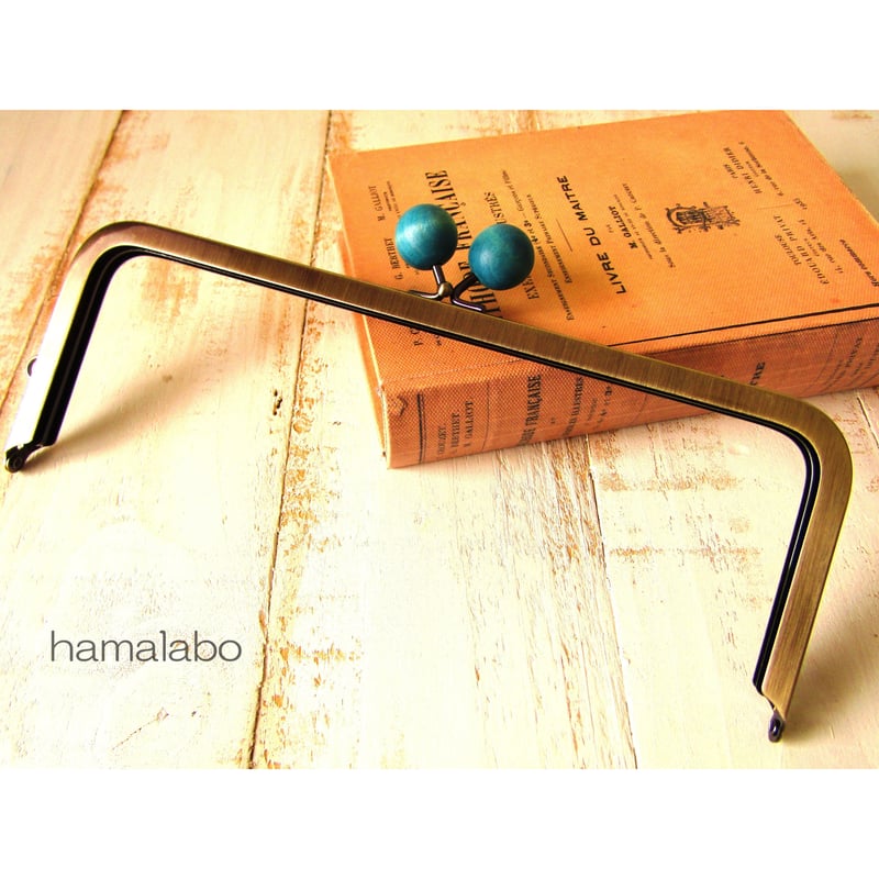 HA-494】24cm角型口金(ちょっと大きな紺色の木玉×アンティークゴールド