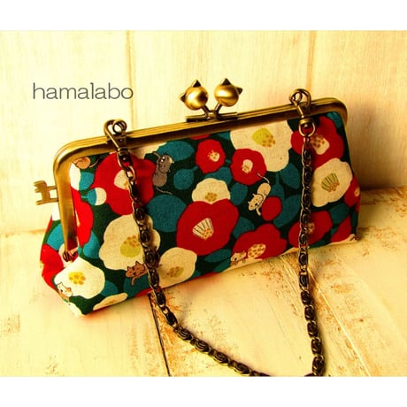 (販売休止)【HA-1110】<横ひねり>18cm/角型(肉球/アンティークゴールド)・カン付き