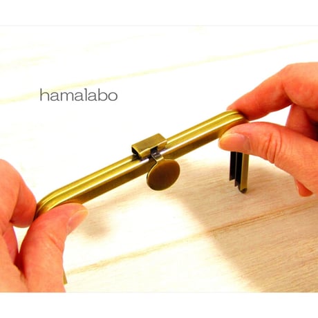 <廃盤予定>【HA-2061】オコシ式口金12cm/角型(丸型金具×アンティークゴールド)