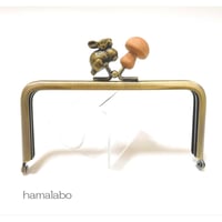 非売品の蔵出し販売！【HA-2609】12cm角型口金/ウサギ×薄茶色の細キノコ/アンティークゴールド