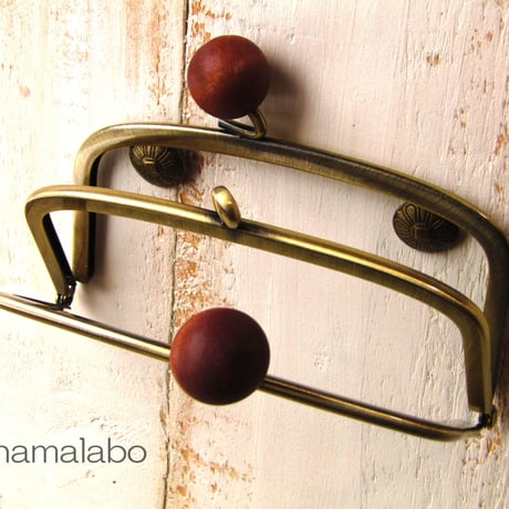 【HA-146】三枚口(二口口金)12cm/(茶色の木玉×アンティークゴールド)