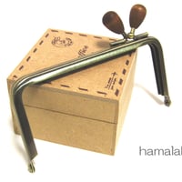 【HA-1210】<横ひねり>12cm/角型の口金(茶色の木オーバル×アンティーク)
