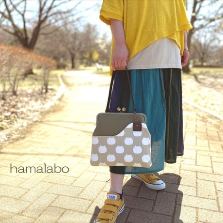 【KT-2099】ペタンコ版！がま口ポケットショルダーバッグの型紙＆レシピ【24cm/角型用】