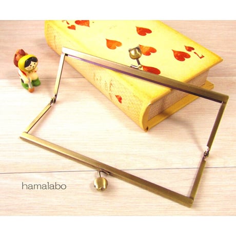 【HA-2297】19cm浮き足口金/ネコ玉×肉球(アンティークゴールド)