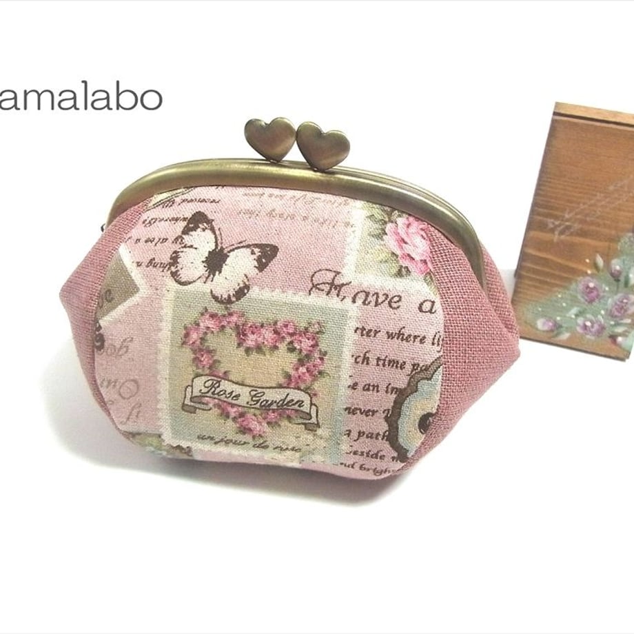 5b6a213550bbc34e2a003e46