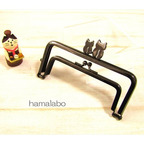 (廃盤予定)【HA-1975】「ネコの親子」の親子口金 12cm/角型(ブラック)