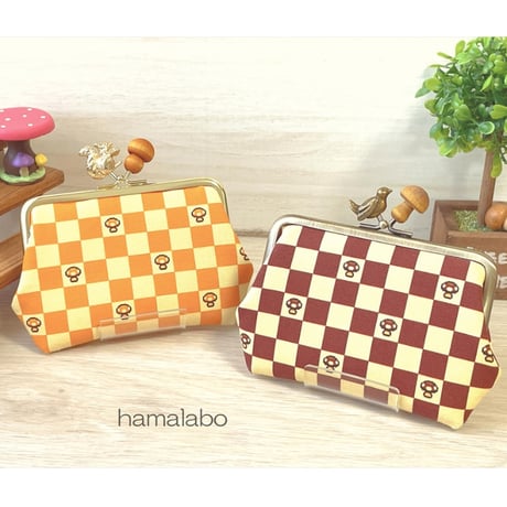 【HA-1207】<横ひねり>12cm/角型の口金(ちょっと大きな茶色の木玉×アンティーク)
