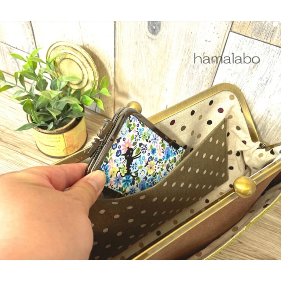 62c6445adbe7444d1bb7df84