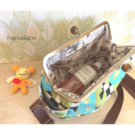 【KT-2126】コンパクト版！タック入りがま口バッグ【24cm/角型用】
