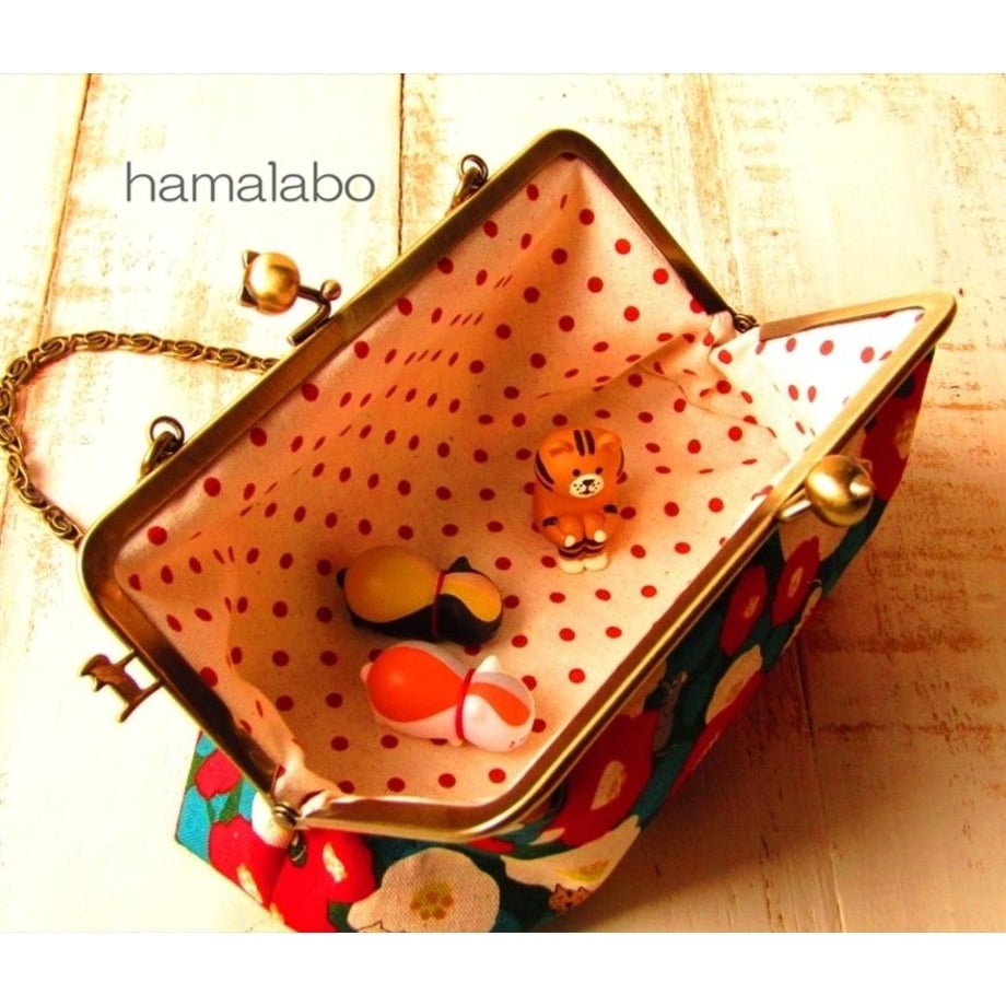 5d8e7ab75b61b47a2b627dde