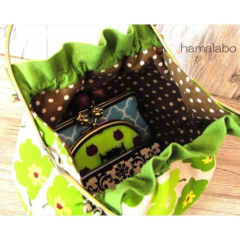 専用です！　　　がま口　ポーチ　ハンドメイド がま口 ポーチ アクセサリーポーチ サニタリーポーチ デジカメケース