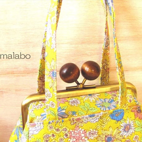 【HA-2367】12cm角型口金/イチゴ(白色)/ゴールド/カン付き