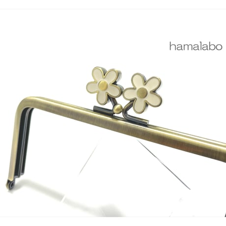 【HA-2403】12cm角型口金/メタルフラワー白色/アンティークゴールド