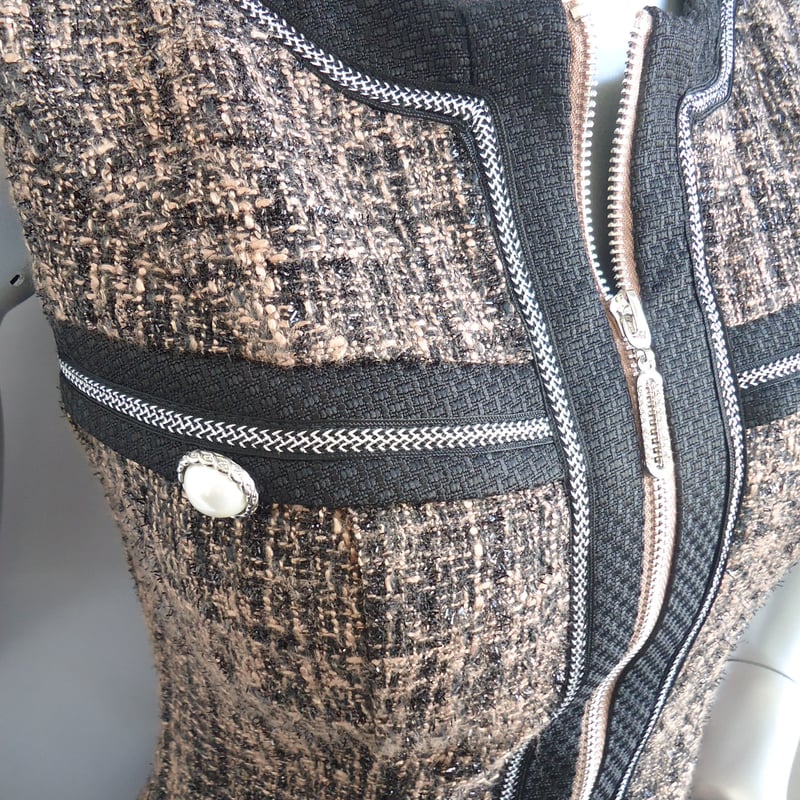 新品タグ付　イウエンマトフ　ツイード調トップス new082401_AMW001_a-560x700.jpg