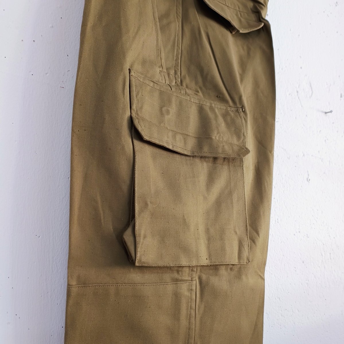 DEADSTOCK】FRENCH ARMY フランス軍 M-47 カーゴパンツ 前期 DEADSTOCK】FRENCH ARMY フランス軍 M-47 カーゴパンツ 前期