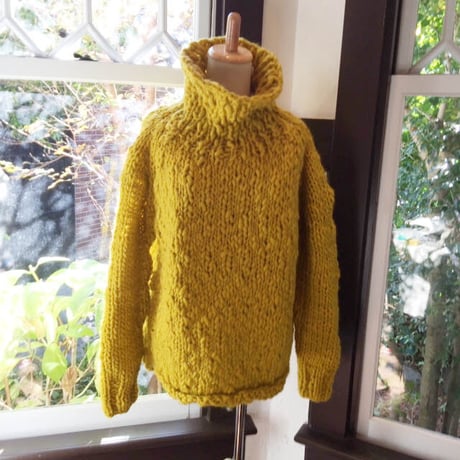 #1947014 TT ウール手編みニットタートルネック　WOOL 100%