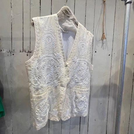 綿 フラックス 曼荼羅刺繍　ベスト　#2412020