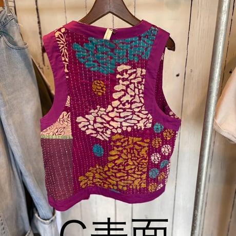 ヴィンテージ　カンタ刺繍　リメイクベスト　#2512004